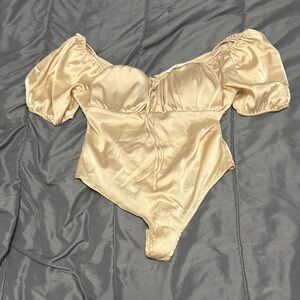 Love Tree Cream Puff Sleeve Bodysuit